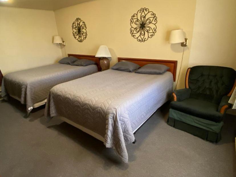 The Willows Motel Wilbur Esterno foto