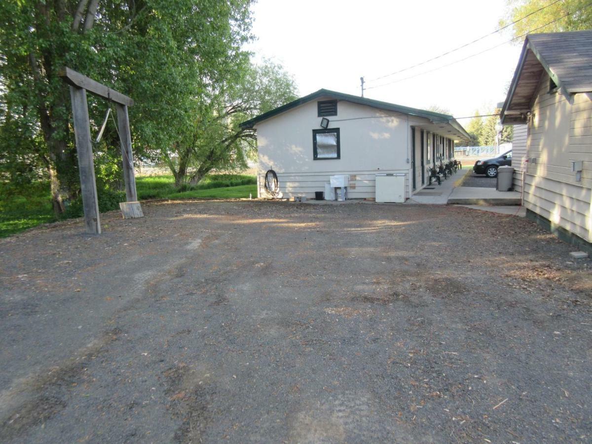 The Willows Motel Wilbur Esterno foto